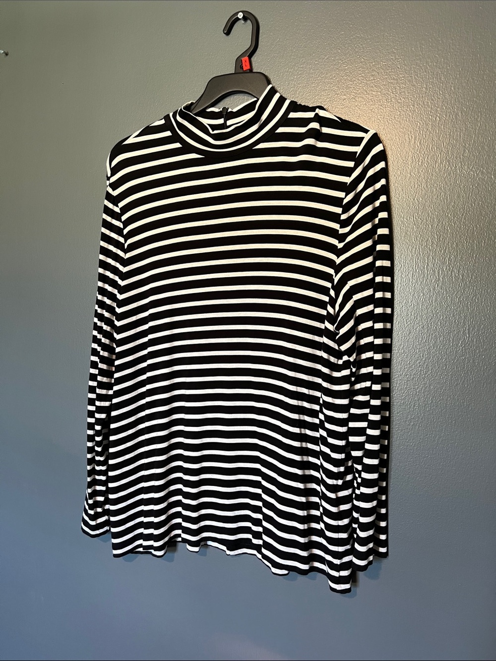 Chico’s Size 3 XL Black White Striped Mock Neck Long Sleeve Top